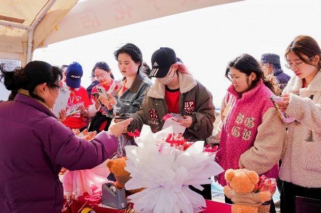如图片无法显示,请刷新页面